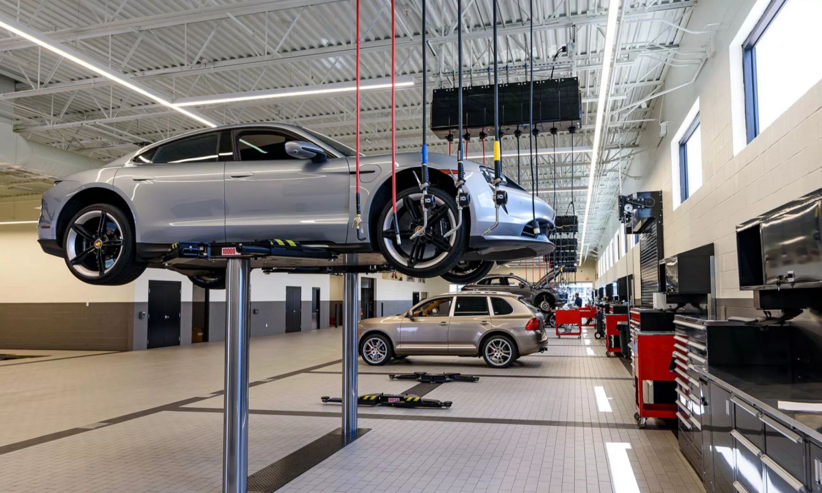 CẢM BIẾN CO E2618-CO - ỨNG DỤNG TRONG GARA &Ocirc; T&Ocirc; CHUY&Ecirc;N NGHIỆP