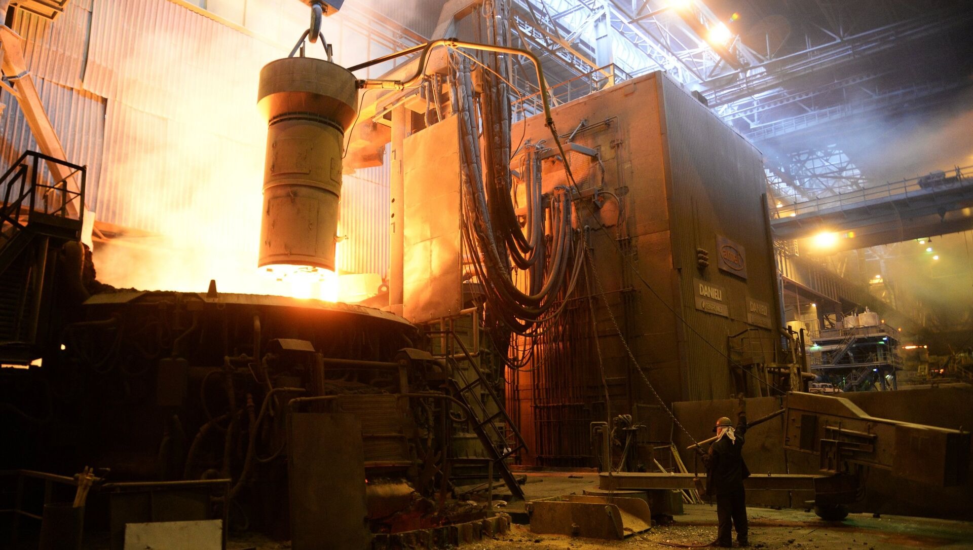 CẢM BIẾN ĐO KH&Iacute; GAS ỨNG DỤNG TRONG NH&Agrave; M&Aacute;Y LUYỆN KIM