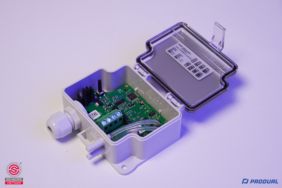 CẢM BIẾN CHÊNH ÁP CẦU THANG