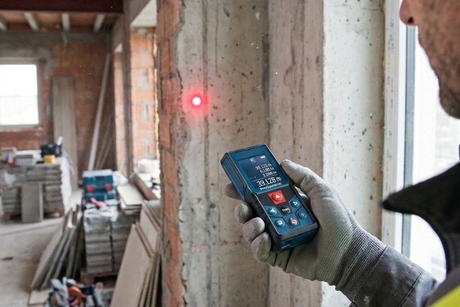 TẦM QUAN TRỌNG CỦA M&Aacute;Y ĐO KHOẢNG C&Aacute;CH CẦM TAY