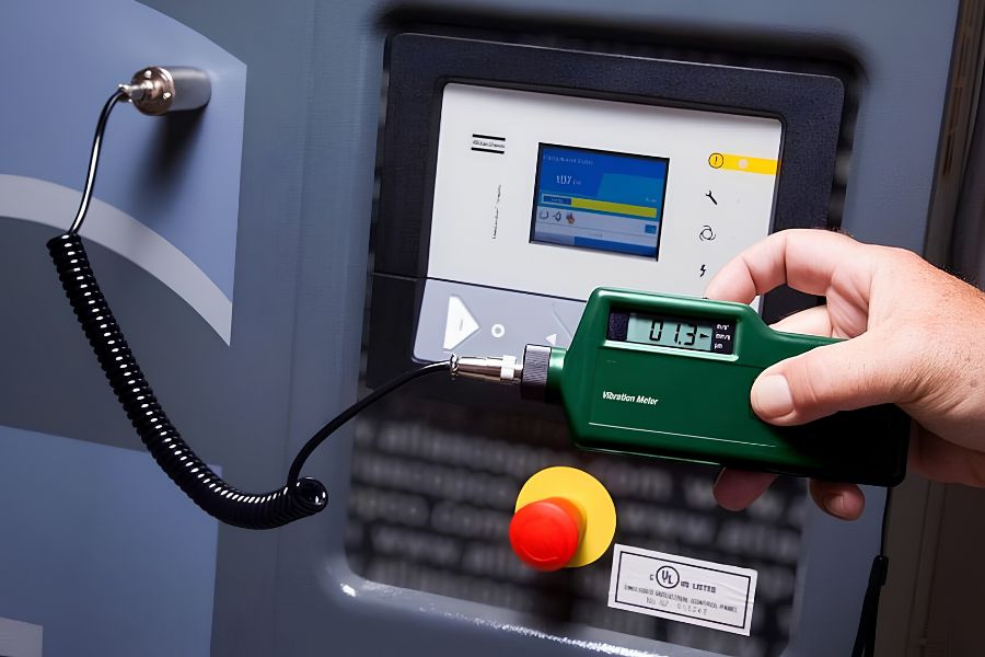 CẤU TẠO V&Agrave; NGUY&Ecirc;N L&Yacute; VẬN H&Agrave;NH CỦA M&Aacute;Y ĐO ĐỘ RUNG CẦM TAY