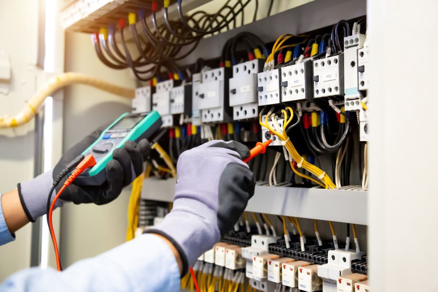 CẤU TẠO V&Agrave; NGUY&Ecirc;N L&Yacute; VẬN H&Agrave;NH CỦA M&Aacute;Y ĐO ĐIỆN &Aacute;P CẦM TAY