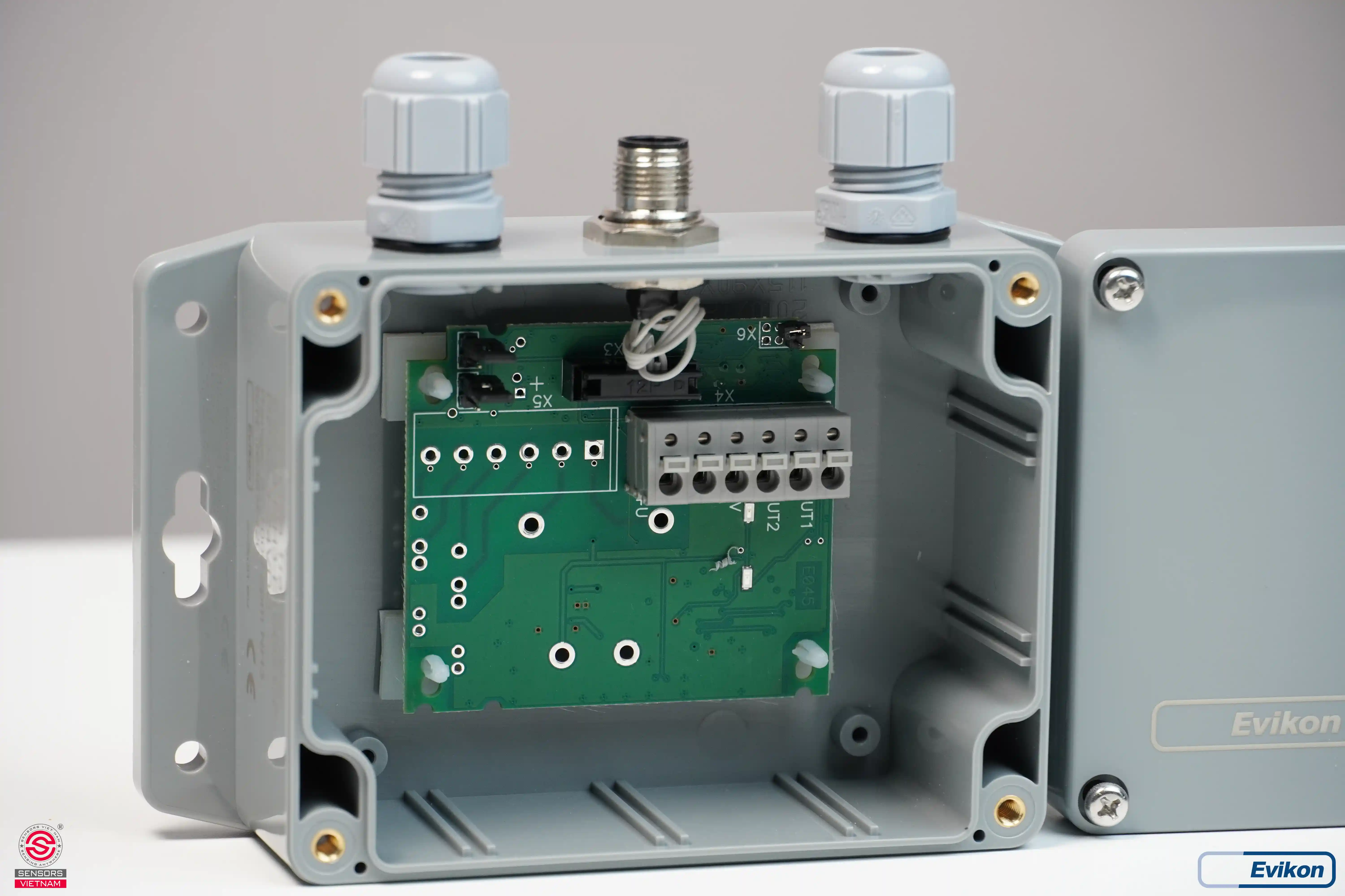 CẢM BIẾN KHÍ NH3 E2638-NH3-E1000-CP-RP33-3