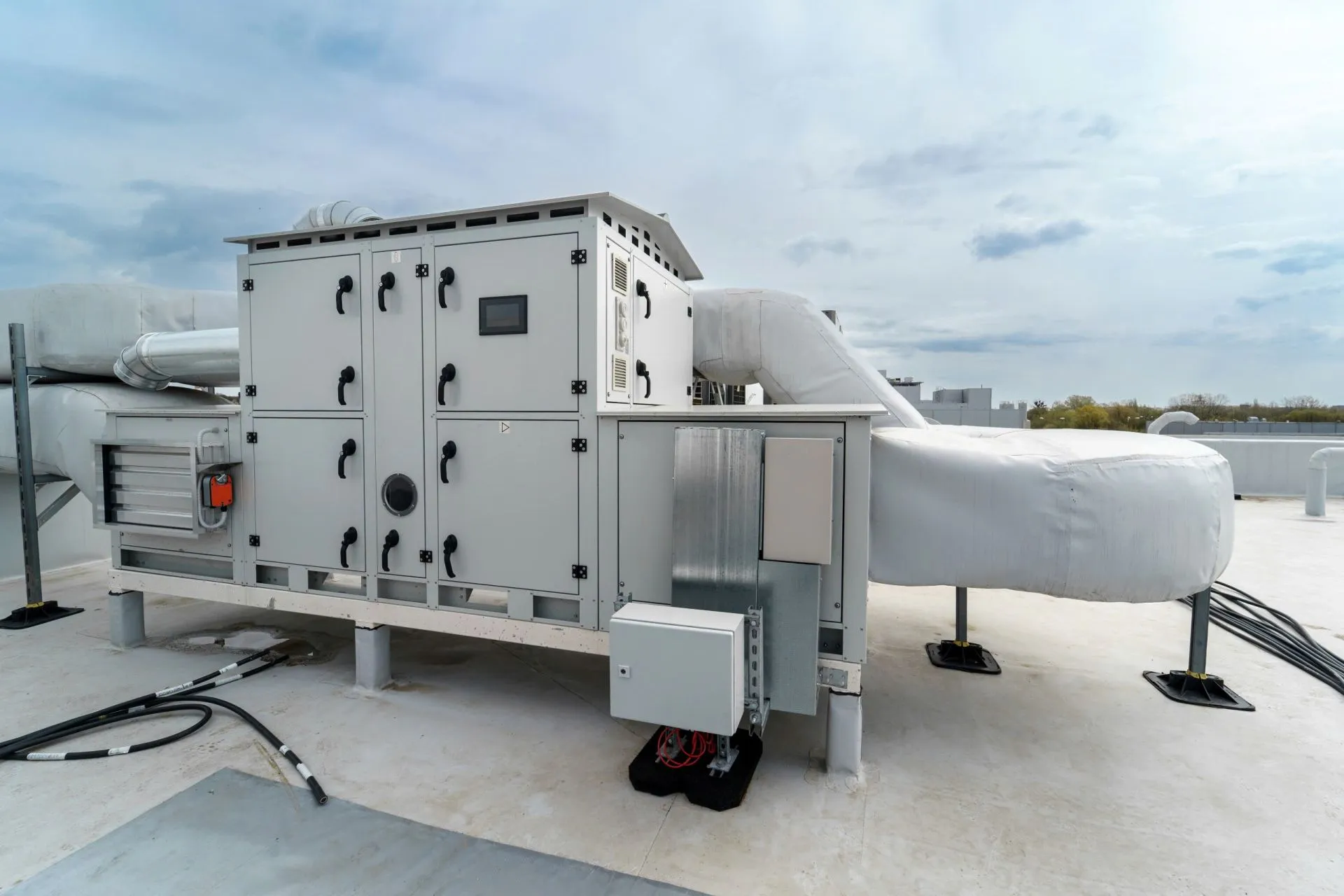 ỨNG DỤNG CẢM BIẾN KHÍ TVOC (TOTAL VOLATILE ORGANIC COMPOUNDS) TRONG THỰC TẾ